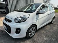 Usata Kia Picanto 67 CV (49 kW) 2016 Bianco Utilitaria