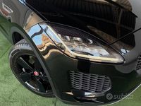 Begagnad Jaguar E-Pace R-Dynamic 150 HK (110 kW) 2019 Svart SUV