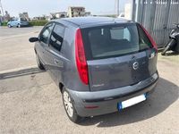 Usata Fiat Punto 60 CV (44 kW) 2005 Grigio Utilitaria