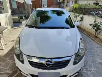 Usata Opel Corsa 80 CV (58 kW) 2010 Bianco Utilitaria
