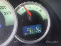 Usata Toyota Corolla Verso 116 CV (85 kW) 2005 Nero Monovolume