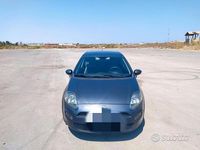 Usata Fiat Punto 90 CV (66 kW) 2012 Grigio Utilitaria