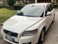 Usata Volvo V50 114 CV (83 kW) 2011 Bianco Station wagon