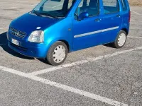 Usata Opel Agila 75 CV (55 kW) 2002 Blu Berlina