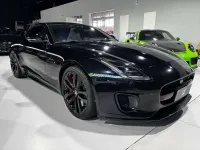 Usata Jaguar F-Type R-Dynamic 300 CV (220 kW) 2018 Nero Coupé