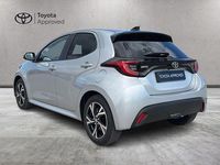 Nuova Toyota Yaris Hybrid Trend 116 CV (85 kW) 2026 Grigio Berlina