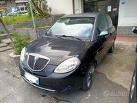 Usata Lancia Ypsilon 90 CV (66 kW) 2008 Nero Utilitaria