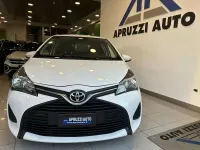 Usata Toyota Yaris Active 69 CV (50 kW) 2016 Bianco Berlina
