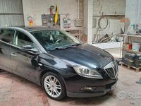 Usata Lancia Delta 120 CV (88 kW) 2010 Nero Utilitaria