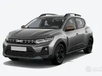 Nuova Dacia Sandero Extreme 122 CV (89 kW) 2026 Grigio Berlina