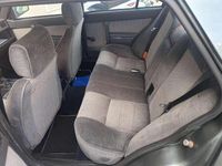 Usata Alfa Romeo 75 148 CV (108 kW) 1988 Verde Berlina