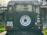 Usata Land Rover Defender 122 CV (89 kW) 2013 Bronzo Furgone