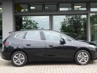 Usata BMW 218 Active Tourer 150 CV (110 kW) 2024 Saphirschwarz Monovolume