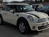 Occasion Mini Cooper D 109 ch (80 kW) 2010 Blanc Citadine