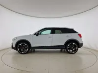 Usata Audi Q2 Ambiente 150 CV (110 kW) 2024 Bianco ghiacciaio metallizzato SUV