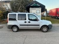 Usata Fiat Doblò 103 CV (75 kW) 2009 Monovolume