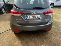 Usata Hyundai ix20 Comfort 77 CV (56 kW) 2011 Grigio Utilitaria