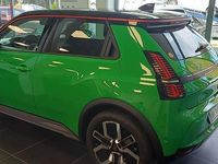 Nuova Renault 5 E-Tech Komfort 77 kW (106 CV) 2026 Verde/nero Berlina