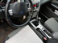 Usata Ford Focus 90 CV (66 kW) 2011 Nero Station wagon