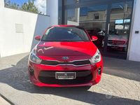Usata Kia Rio 77 CV (56 kW) 2017 Rosso Berlina