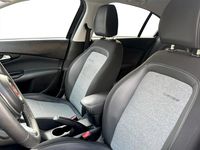 Usata Fiat Tipo Cross 101 CV (74 kW) 2022 Nero Berlina