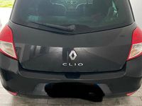 Usata Renault Clio II 85 CV (62 kW) 2010 Nero Utilitaria