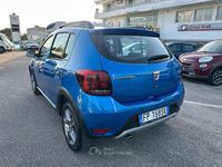 Occasion Dacia Sandero Stepway 90 PK (66 kW) 2018 Blauw Sedan