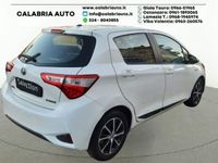 usata Toyota Yaris Hybrid 1.5 Hybrid 5 porte Style del 2018 usata a Gioia Tauro