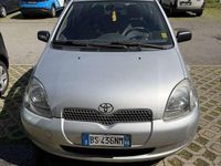 Usata Toyota Yaris Sol 68 CV (50 kW) 2002 Berlina