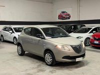 Usata Lancia Ypsilon Gold 85 CV (62 kW) 2013 Oro Utilitaria