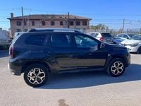 Usata Dacia Duster Lauréate 115 CV (84 kW) 2018 Nero SUV