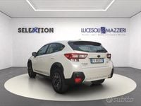Usata Subaru XV Style 114 CV (83 kW) 2019 Bianco SUV