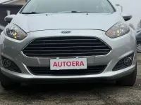 Usata Ford Fiesta Titanium 95 CV (69 kW) 2016 Bianco Utilitaria