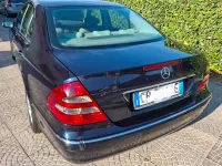 Usata Mercedes E220 Elegance 125 CV (91 kW) 2001 Berlina