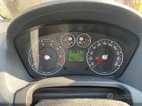 Usata Ford Fiesta 96 CV (70 kW) 2008 Blu Utilitaria