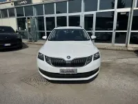 Usata Skoda Octavia Executive 116 CV (85 kW) 2020 Bianco Station wagon