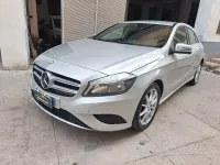 Usata Mercedes A180 109 CV (80 kW) 2013 Grigio Utilitaria