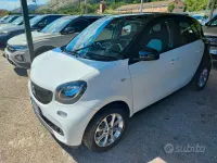 Usata Smart ForFour Prime 71 CV (52 kW) 2016 Bianco Utilitaria