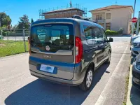 Usata Fiat Doblò 105 CV (77 kW) 2015 Grigio Monovolume