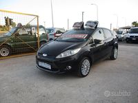 Usata Ford Fiesta Titanium 68 CV (50 kW) 2009 Nero Utilitaria