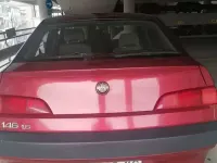 Usata Alfa Romeo 146 103 CV (75 kW) 1995 Rosso Utilitaria