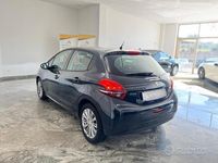 Usata Peugeot 208 Allure 75 CV (55 kW) 2017 Blu Utilitaria