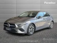 Usata Mercedes A180 Advanced 116 CV (85 kW) 2025 Grigio Berlina