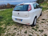 Usata Fiat Grande Punto 77 CV (56 kW) 2014 Bianco Utilitaria