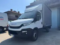 Usata Iveco Daily 136 CV (100 kW) 2017 Bianco Furgone