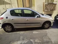 Usata Peugeot 206 68 CV (50 kW) 2004 Grigio Berlina