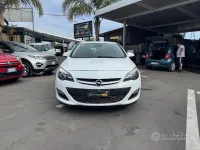 Usata Opel Astra Business 130 CV (95 kW) 2014 Bianco Berlina