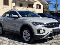 Usata VW T-Roc Life 116 CV (85 kW) 2022 Grigio SUV