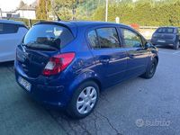 Usata Opel Corsa Cosmo 90 CV (66 kW) 2008 Blu Berlina