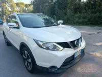 Usata Nissan Qashqai N-Connecta 110 CV (80 kW) 2016 Bianco SUV